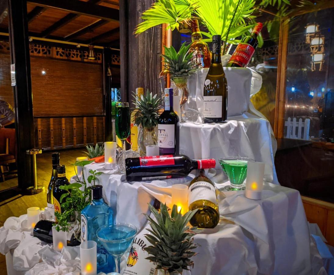 Blue Sand Beach Resort Тринкомале Екстериор снимка