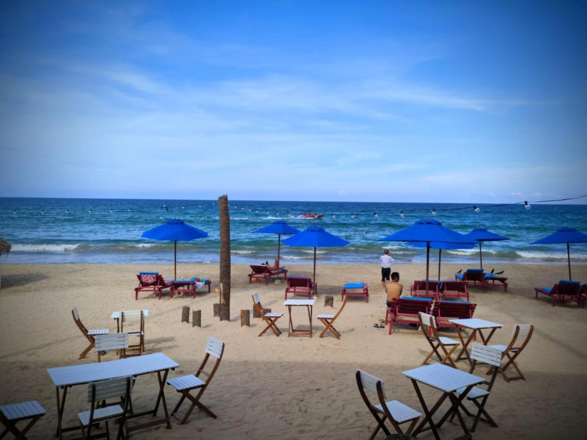 Blue Sand Beach Resort Тринкомале Екстериор снимка