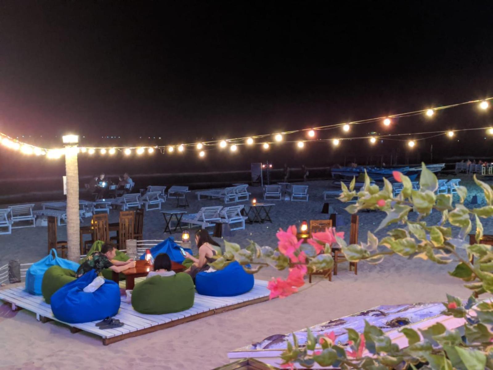 Blue Sand Beach Resort Тринкомале Екстериор снимка