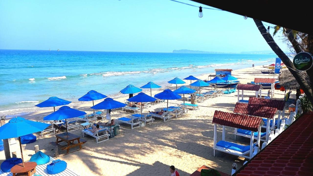 Blue Sand Beach Resort Тринкомале Екстериор снимка