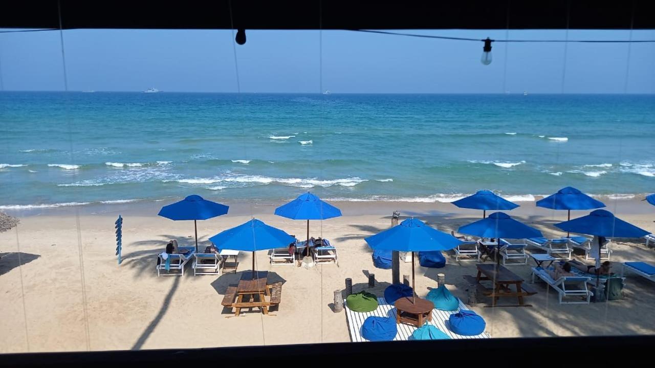 Blue Sand Beach Resort Тринкомале Екстериор снимка